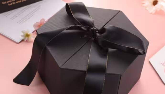 કેટલીક ગિફ્ટ ખૂબ જ મોંઘી હોય છે, કેટલીક ભેટ ખૂબ સસ્તી હોય છે, કેટલીક તમારા નજીકના સંબંધીઓ દ્વારા આપવામાં આવે છે અને કેટલીક દૂરના સંબંધીઓ દ્વારા આપવામાં આવે છે.