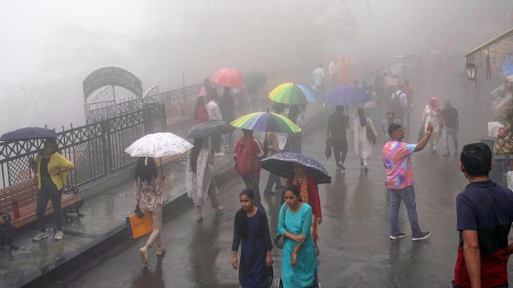 Gujarat Rain Alert: ગુજરાત રાજ્યમાં મોનસુન ટ્રફના પસાર થવાને કારણે આગામી સપ્તાહ દરમિયાન સમગ્ર રાજ્યમાં વરસાદની શક્યતા છે, એમ હવામાન વિભાગે જણાવ્યું છે.