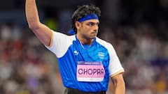 नीरज चोपड़ा के 'सिल्वर' जीतने पर देश में दौड़ी खुशी की लहर, जानें किसका कैसा रहा रिएक्शन 