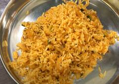Potato Rice : புளி சாதம், லெமன் சாதம் போர் அடிச்சிடுச்சா? சூப்பரான வெரைட்டி ரைஸ் ரெசிபி இதோ!