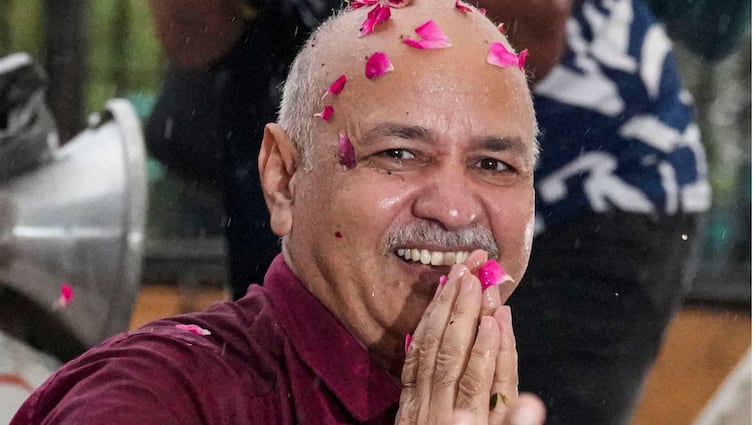 AAP Leader Manish Sisodia Pay Homage at Sri Harmandir Sahib ਅੱਜ ਦਰਬਾਰ ਸਾਹਿਬ ਨਤਮਸਤਕ ਹੋਣਗੇ Manish Sisodia, ਸ਼ਰਾਬ ਘੋਟਾਲੇ 'ਚ ਜ਼ਮਾਨਤ ਮਿਲਣ ਤੋਂ ਬਾਅਦ ਪਹਿਲੀ ਵਾਰ ਪਹੁੰਚ ਰਹੇ ਪੰਜਾਬ