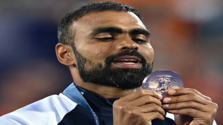 Will Cook Traditional Kerala Food For Him PR Sreejesh Wife Aneeshya Paris Olympics 2024: ஸ்ரீஜேஷ் ஓய்வு..ரசிகையாக சோகம்.. மனைவியாக மகிழ்ச்சி! ஸ்ரீஜேஷின் மனைவி அனீஷ்யா