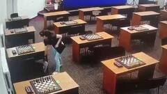 खूबसूरत रशियन शतरंज खिलाड़ी बन गई केमिकल किलर, मैच से पहले विरोधी खिलाड़ी को दिया जहर; CCTV में कैद हुआ वाकया