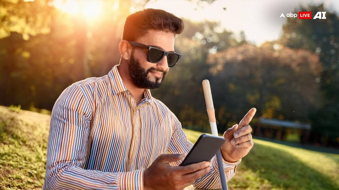 Mobile Apps For Blind Users for daily life help screen reader nevigation siri alexa and more Blind लोग भी चलाते हैं स्मार्टफोन, तरीका ऐसा कि आप सोच भी नहीं पाएंगे!