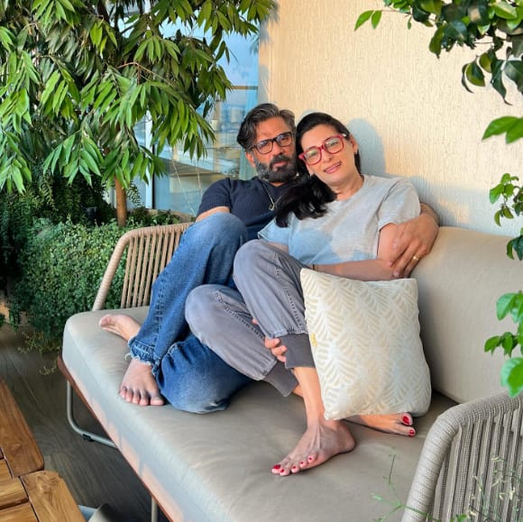 सुनील शेट्टी को बॉलीवुड में काम करते हुए करीब 32 सल हो गए हैं. उन्होंने साल 1992 में फिल्म 'बलवान' से डेब्यू किया था.