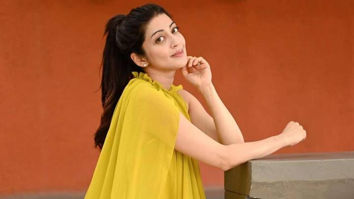 Pranitha Subhash Photos: హీరోయిన్ ప్రణీత సుభాష్ రెండో బిడ్డకు జన్మనిచ్చేందుకు సిద్ధంగా ఉంది. ఎప్పటికప్పుడు బేబీ బంప్ ఫొటోస్ షేర్ చేస్తోంది... రీసెంట్ గా పోస్ట్ చేసిన ఫొటోస్ ఇవే...