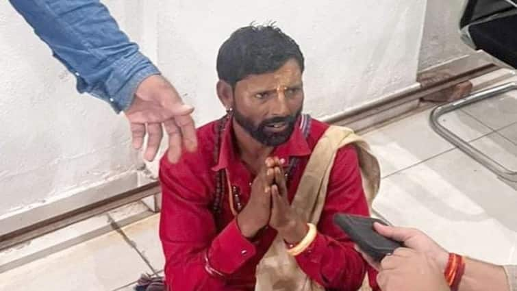 Beggar arrested in Muzaffarpur with notes of many countries on suspicion of being Bangladeshi ann Bihar News: मुजफ्फरपुर में पकड़ा गया 'इंटरनेशनल भिखारी', बांग्लादेशी होने के शक में पुलिस ने की पूछताछ