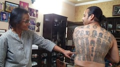 हापुड़ के टैटू मैन ने शरीर पर गुदवाए शहीदों के नाम, इंडिया बुक ऑफ रिकॉर्ड ने किया सम्मानित