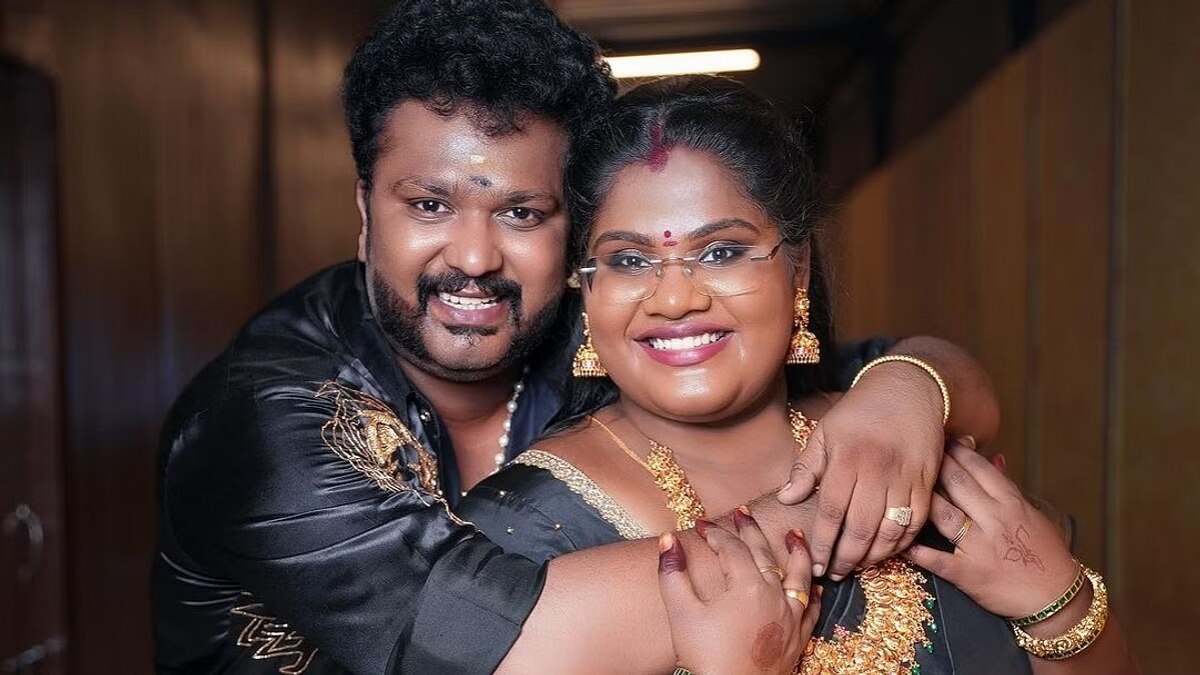 Indraja shankar Pregnant : குட் நியூஸ் சொல்லிட்டாங்க பாண்டியம்மா! விரைவில் ரோபோ ஷங்கர் வீட்டுக்கு குட்டி பாப்பா வரப்போகுது...