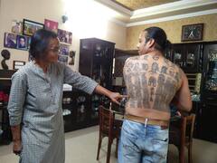 हापुड़ के टैटू मैन ने शरीर पर गुदवाए शहीदों के नाम, इंडिया बुक ऑफ रिकॉर्ड ने किया सम्मानित