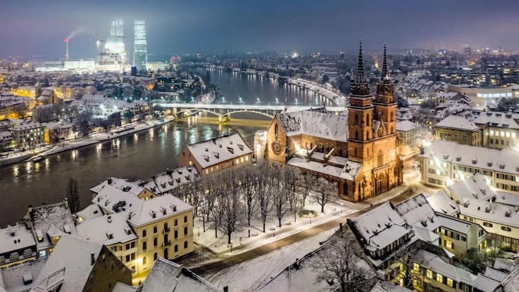 In This European City You Can Visit 3 Countries in 10 Seconds Basel Switzerland Travel With ABP: ஊர் சுற்ற பிடிக்குமா? காஃபி போடும் கேப்பில் 3 நாடுகளுக்கு பயணிக்கலாம்..! எப்படி தெரியுமா?