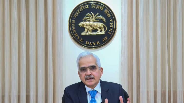 RBI Governor Shaktikanta Das Says Trading Of Sovereign Green Bonds To Begin Soon In IFSC Gujarat RBI Governor Says Trading Of Sovereign Green Bonds To Begin Soon In IFSC