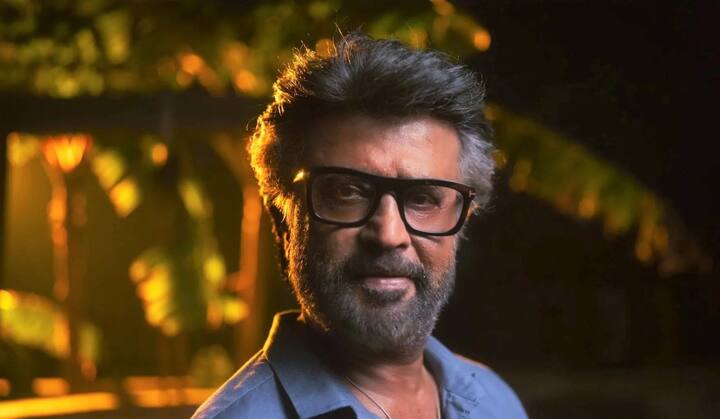 இப்படத்தில் ரம்யா கிருஷ்ணன், யோகிபாபு, மோகன்லால், சிவராஜ் குமார், ஜாக்கி ஷெராப், வசந்த் ரவி, சுனில், விநாயகன்  உள்ளிட்ட நட்சத்திர பட்டாளத்தை களமிறக்கினார் நெல்சன்