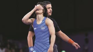 Vinesh Phogat: CAS એ સિલ્વર મેડલ અંગે કોકડું ગુંચવ્યું, આ 3 સવાલના જવાબ આપવા પડશે વિનેશને