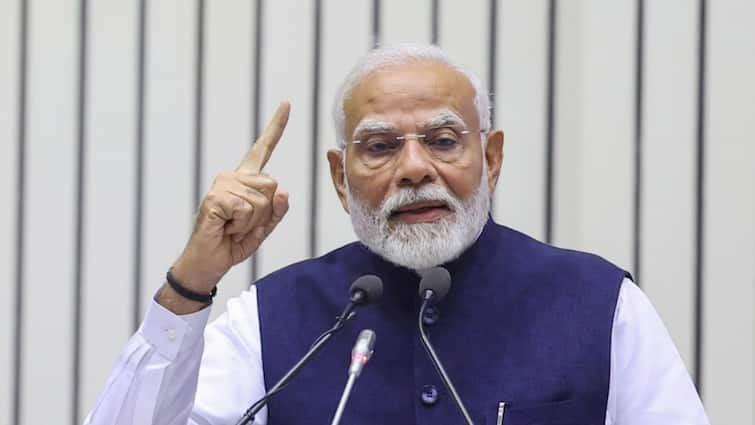 Human Rights Watch Report PM Narendra Modi Gave 110 Anti-Muslim Islamophobic Speech in Lok Sabha Election Campaign HRW Report: PM मोदी को लेकर ह्यूमन राइट्स ने छापी ऐसी रिपोर्ट, मच सकता है घमासान, जानें इसमें क्या लिखा