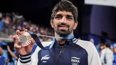 ओलंपिक मेडल के अलावा अमन सहरावत को क्या चीजे़ं करती हैं खुश?