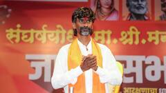 दुकानात कामाला असाल तर एक दिवस कामाला सुट्टी द्या, शिक्षकांनी सुट्टी काढून या; मनोज जरागेंचे आवाहन