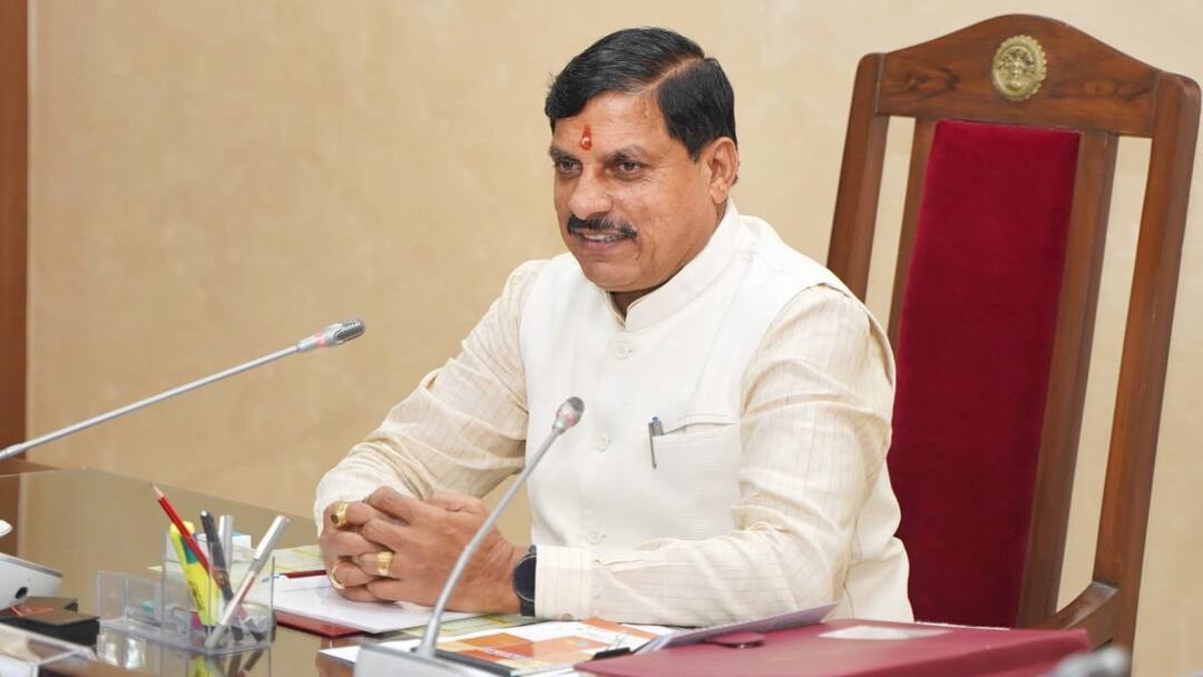 MP: स्वतंत्रता दिवस में महज 4 दिन और एमपी के कई जिलों को नहीं मिले प्रभारी मंत्री, क्या है मामला? Independence Day 2024 4 days left Minister In Charge name not Confirmed MP CM Mohan Yadav ANN MP: स्वतंत्रता दिवस में महज 4 दिन और एमपी के कई जिलों को नहीं मिले प्रभारी मंत्री, क्या है मामला?