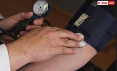 Blood Pressure: ਸਰੀਰ 'ਚ ਬੀਪੀ ਵਧਣ 'ਤੇ ਕੁਝ ਅਜਿਹੇ ਲੱਛਣ ਆਉਂਦੇ ਨਜ਼ਰ, ਭੁੱਲ ਕੇ ਵੀ ਨਾ ਕਰੋ ਇਗਨੋਰ