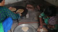 छात्राओं से रोटी बनवाने वाली शिक्षिका निलंबित, छात्र को पीटने वाले हेडमास्टर पर भी हुई कार्रवाई