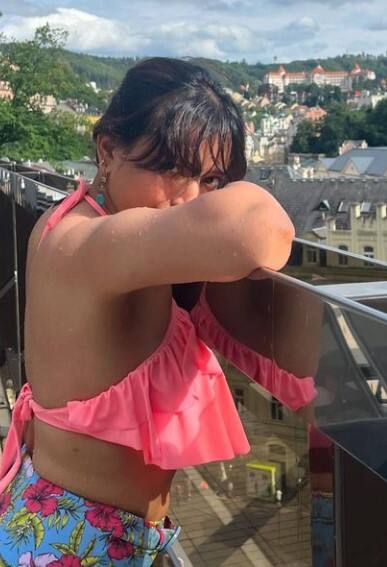 ਅੱਜ ਅਸੀਂ ਤੁਹਾਨੂੰ ਇੱਕ ਅਜਿਹੇ ਬਾਲ ਕਲਾਕਾਰ ਬਾਰੇ ਦੱਸਣ ਜਾ ਰਹੇ ਹਾਂ, ਜਿਸ ਨੇ ਆਪਣੇ ਕਰੀਅਰ ਦੀ ਸ਼ੁਰੂਆਤ ਇੱਕ ਟੀਵੀ ਸ਼ੋਅ ਤੋਂ ਬਾਲ ਕਲਾਕਾਰ ਵਜੋਂ ਕੀਤੀ ਸੀ ਅਤੇ ਅੱਜ ਉਹ ਕਈ ਫਿਲਮਾਂ ਅਤੇ ਵੈੱਬ ਸੀਰੀਜ਼ ਦਾ ਹਿੱਸਾ ਹੈ।