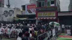 शरद पवारांच्या बार्शीतील शेतकरी संवाद सभेदरम्यान, मराठा आंदोलकांनी काळे झेंडे दाखवले