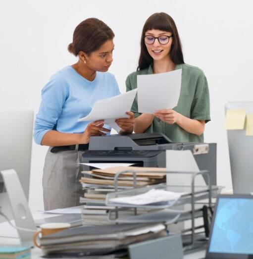 5 ਲੱਖ ਰੁਪਏ ਦੀ ਸਾਲਾਨਾ ਆਮਦਨ ਵਾਲੇ ਲੋਕਾਂ ਨੂੰ 1,000 ਰੁਪਏ ਜੁਰਮਾਨਾ ਦੇਣਾ ਹੋਵੇਗਾ। ਜਦੋਂ ਕਿ 5 ਲੱਖ ਰੁਪਏ ਤੋਂ ਵੱਧ ਦੀ ਆਮਦਨ 'ਤੇ 5,000 ਰੁਪਏ ਜੁਰਮਾਨਾ ਦੇਣਾ ਹੋਵੇਗਾ। ਇਹ ਵੀ ਧਿਆਨ ਵਿੱਚ ਰੱਖੋ ਕਿ ਇਨਕਮ ਟੈਕਸ ਰਿਟਰਨ ਭਰਨ ਤੋਂ ਬਾਅਦ, ਇਸਦਾ ਈ-ਵੈਰੀਫਿਕੇਸ਼ਨ ਪੂਰਾ ਕਰਨਾ ਜ਼ਰੂਰੀ ਹੈ।