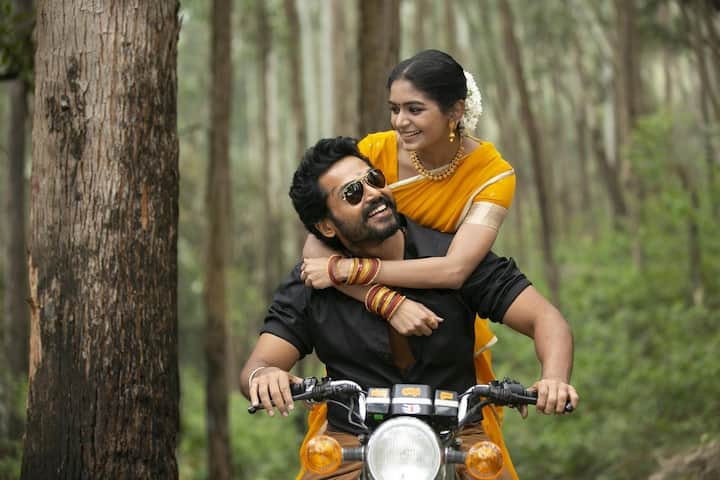முத்தையா இயக்கத்தில் கார்த்தி நடித்து வெளிவந்த விருமன் படம் வெளியாகி இன்றுடன் 2 ஆண்டுகளை நிறைவு செய்கிறது.