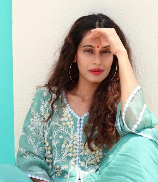 स्टार्टअप आईआरसीटीसी के साथ कोलैबोरेट करेगा, जिससे यात्रियों को हेल्दी हसल वेबसाइट और ईआरसीटीसी ऐप के जरिये ऑर्डर करने की परमिशन मिलेगी. ये सर्विस अंधेरी स्टेशन से ट्रैवल करने वाले पैसेंजर के लिए उपलब्ध होगी. फ्यूचर में इसे अन्य स्थानों पर भी एक्सटेंड करने की प्लानिंग है.