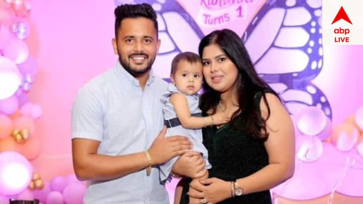 হকি ইন্ডিয়া লিগে ২০১৫ সালে ৪২ লক্ষ টাকা দরে তাঁকে নেওয়া হয়েছিল। হরমনপ্রীতকে অর্জুন পুরস্কারে ভূষিত করা হয়েছিল।