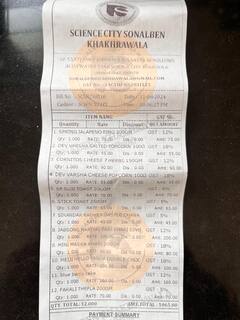 સોનલબેન ખાખરાવાળાના ફરાળી થેપલામાંથી નીકળી ફુગ, ગ્રાહકે સોશિયલ મીડિયામાં તસવીર પોસ્ટ કરી નારાજગી વ્યક્ત કરી