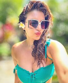 Shama Sikander: એક્ટ્રેસ શમા સિકંદરે બિકિનીમાં શેર કરી હોટ તસવીરો, બોલ્ડ અંદાજ દિવાના બનાવશે