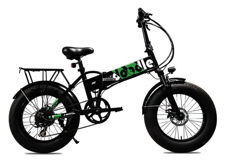 EMotorad Doodle மின்சார சைக்கிள் 25 கிமீ தூரம் மைலேஜ் வழங்கும் என சொல்லப்படுகிறது. இந்த சைக்கிளின் விலை 52,999 ரூபாய் என நிர்ணயிக்கப்பட்டுள்ளது.