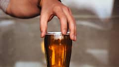 Beer vs Liquor: नक्की काय पिल्याने शरीराची, किडनीची आणि हृदयाची अवस्था बिघडते; जाणून घ्या!