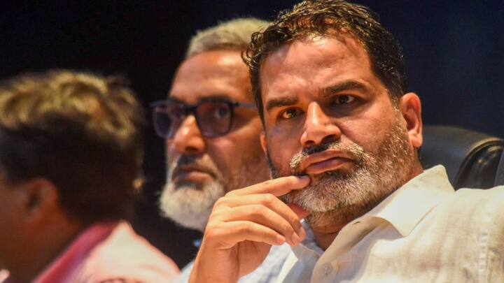 पार्टी में किसको क्या पद मिलेगा इसकी प्रक्रिया जारी है. विधिवत तौर पर 2 तारीख को इसकी घोषणा कर दी जाएगी. दल के नेता कौन होंगे, यह भी बताया जाएगा कि यह दल बाकी दलों से अलग कैसे हैं. उन्होंने बताया कि यह दल किसी व्यक्ति किसी पार्टी के किसी परिवार विशेष का नहीं होगा. उन्होंने बताया कि यह दल प्रशांत किशोर का नहीं होगा. इसके नेता प्रशांत किशोर नहीं होंगे.