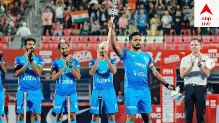 এই নিয়ে তৃতীয়বার অলিম্পিক্সের মঞ্চে খেললেন হরমনপ্রীত। টুর্নামেন্টে এবার ১০ গোলও করেছেন ভারতীয় হকি দলের অধিনায়ক।