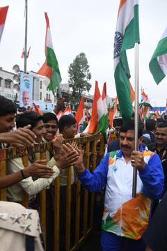 भोपाल में शुरू किया गया भव्य तिरंगा यात्रा, सीएम मोहन यादव सहित ओलंपिक पदक विजेता भी हुए शामिल