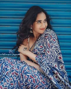 Deepthi Sunaina : దీప్తి సునయన హీరోయిన్స్ కంటే అందంగా ఉందట.. చీరలో భామను చూసి ఫిదా అవుతున్న ఫ్యాన్స్