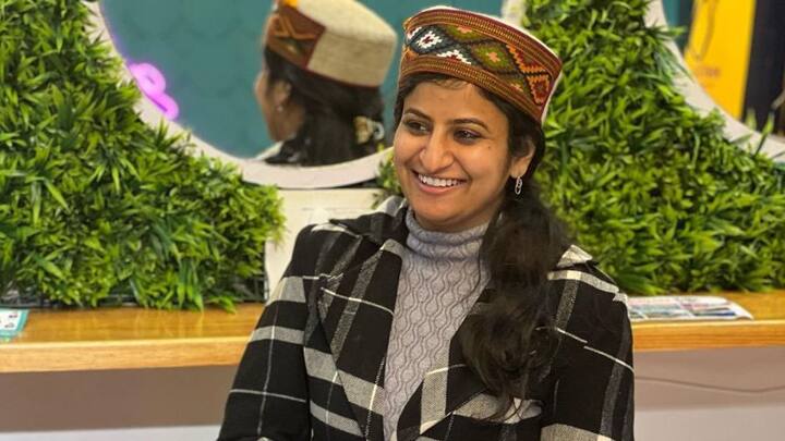 এমনই অনুপ্রেরণাদায়ক আইএএস রীতিকা জিন্দালের সাফল্যের কাহিনি। মাত্র ২২ বছরেই সফল আইএএস হয়েছেন তিনি। ছবি- রীতিকা জিন্দালের ইনস্টাগ্রাম