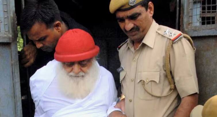 After Ram Rahim Asaram got parole he will come out of jail for 7 days ਰਾਮ ਰਹੀਮ ਤੋਂ ਬਾਅਦ ਆਸਾਰਾਮ ਨੂੰ ਮਿਲੀ ਪੈਰੋਲ, 7 ਦਿਨਾਂ ਲਈ ਜੇਲ੍ਹ ਤੋਂ ਆਵੇਗਾ ਬਾਹਰ, ਜੋਧਪੁਰ ਅਦਾਲਤ ਨੇ ਇਲਾਜ ਲਈ ਦਿੱਤੀ ਪੈਰੋਲ