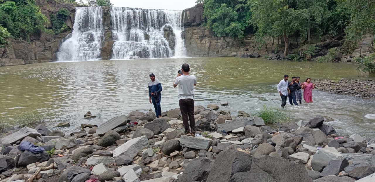 Mitta Waterfalls: తెలంగాణలో ఔరా అనిపించే మిట్ట జలపాతం, సప్తగుండాల వాటర్ ఫాల్స్ అని పేరెలా వచ్చింది?