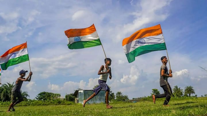 Independence Day 2024 : यावेळी लोक संभ्रमात आहेत की, भारत 77 वा स्वातंत्र्यदिन साजरा करणार की 78 वा? गोंधळून जाऊ नका! स्वातंत्र्यदिना विषयी अचूक माहिती जाणून घ्या..