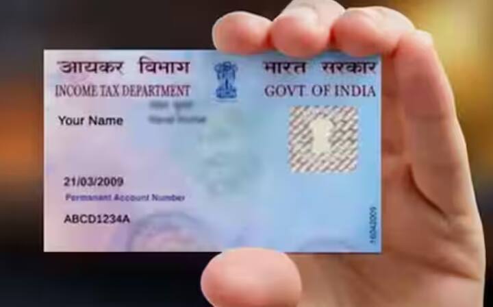 ਭਾਰਤ ਵਿੱਚ ਰਹਿਣ ਲਈ ਲੋਕਾਂ ਲਈ ਕੁਝ ਦਸਤਾਵੇਜ਼ਾਂ ਦਾ ਹੋਣਾ ਬਹੁਤ ਜ਼ਰੂਰੀ ਹੈ। ਤੁਹਾਨੂੰ ਇਨ੍ਹਾਂ ਦਸਤਾਵੇਜ਼ਾਂ ਦੀ ਵੱਖ-ਵੱਖ ਸਮਿਆਂ 'ਤੇ ਲੋੜ ਹੁੰਦੀ ਰਹਿੰਦੀ ਹੈ। ਇਨ੍ਹਾਂ ਵਿੱਚ ਡਰਾਈਵਿੰਗ ਲਾਇਸੈਂਸ, ਪੈਨ ਕਾਰਡ, ਵੋਟਰ ਕਾਰਡ, ਆਧਾਰ ਕਾਰਡ, ਰਾਸ਼ਨ ਕਾਰਡ ਅਤੇ ਹੋਰ ਦਸਤਾਵੇਜ਼ ਸ਼ਾਮਲ ਹਨ। ਜੋ ਵੱਖ-ਵੱਖ ਚੀਜ਼ਾਂ ਲਈ ਜ਼ਰੂਰੀ ਹਨ।