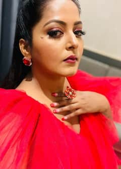 तलाक के बाद अकेले बहुत खुश हैं ये भोजपुरी हसीनाएं, दोबारा शादी से की तौबा