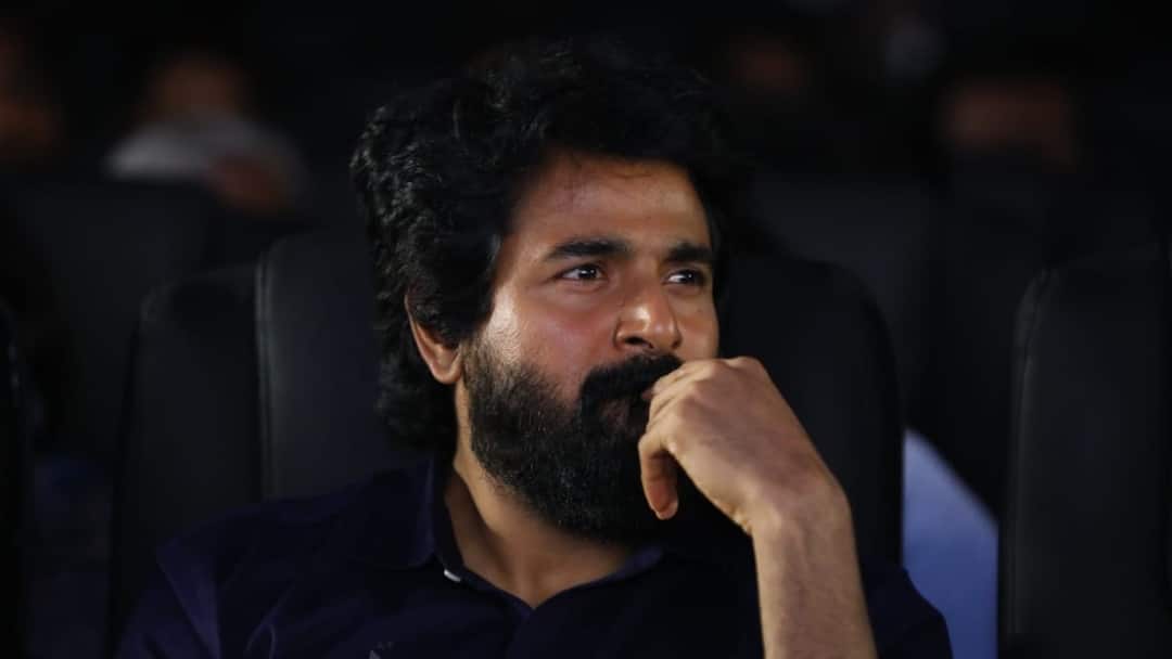 Actor Sivakarthikeyan speech on soori kottukkaali movie trailer launch Sivakarthikeyan : நான்தான் வாழ்க்கை கொடுத்தேன்னு சொல்லிக்காட்ட மாட்டேன்: தனுஷை தாக்கினாரா சிவகார்த்திகேயன்?