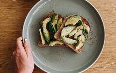 Curd Sandwich : தயிரில் சான்விச்.. சத்தான இந்த சிற்றுண்டியை குழந்தைகளுக்கு செய்து கொடுங்க!