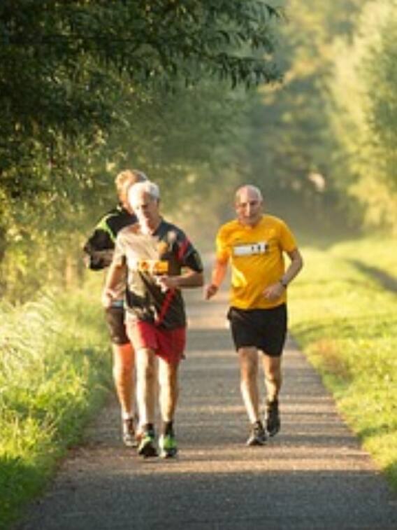 60 साल की उम्र के बाद नहीं करनी चाहिए ये एक्सरसाइज