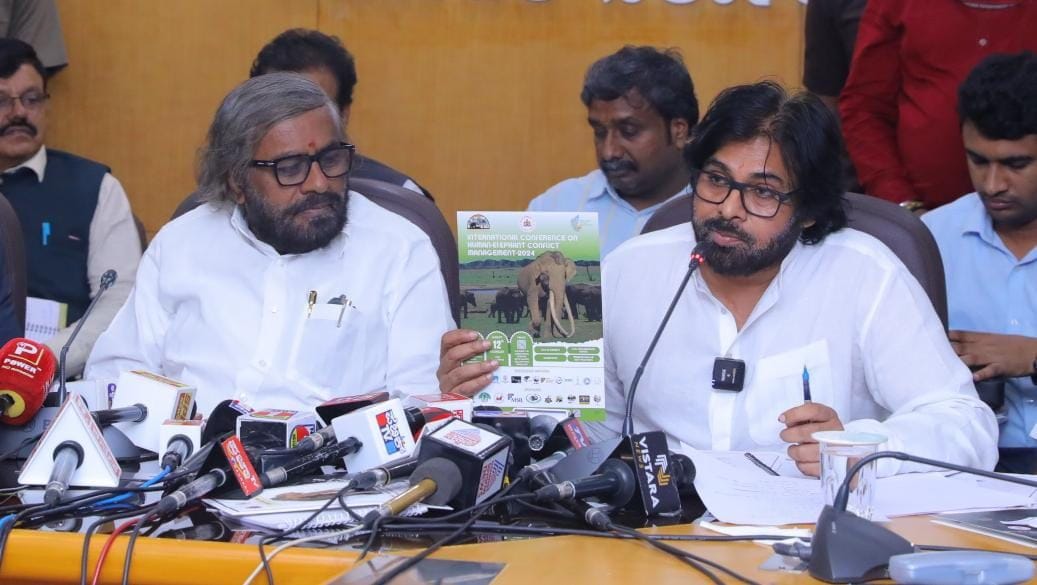 Kumki Elephnats :   దారి తప్పిన ఏనుగులకు కుంకీ ఏనుగులే మాస్టర్లు - వీటి గురించి ఆశ్చర్యపోయే నిజాలు ఇవే