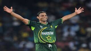 Pakistan Fastest Bowler Shoaib Akhtar 49th Birthday Today August 13 Happy Birthday Shoaib Akhtar: பேட்ஸ்மேன்கள் கால் நடுங்கும்.. எக்ஸ்பிரஸ் வேகம் மிரள வைக்கும்.. சச்சினை அலறவிட்ட ஷோயப் அக்தர் பிறந்ததினம்!