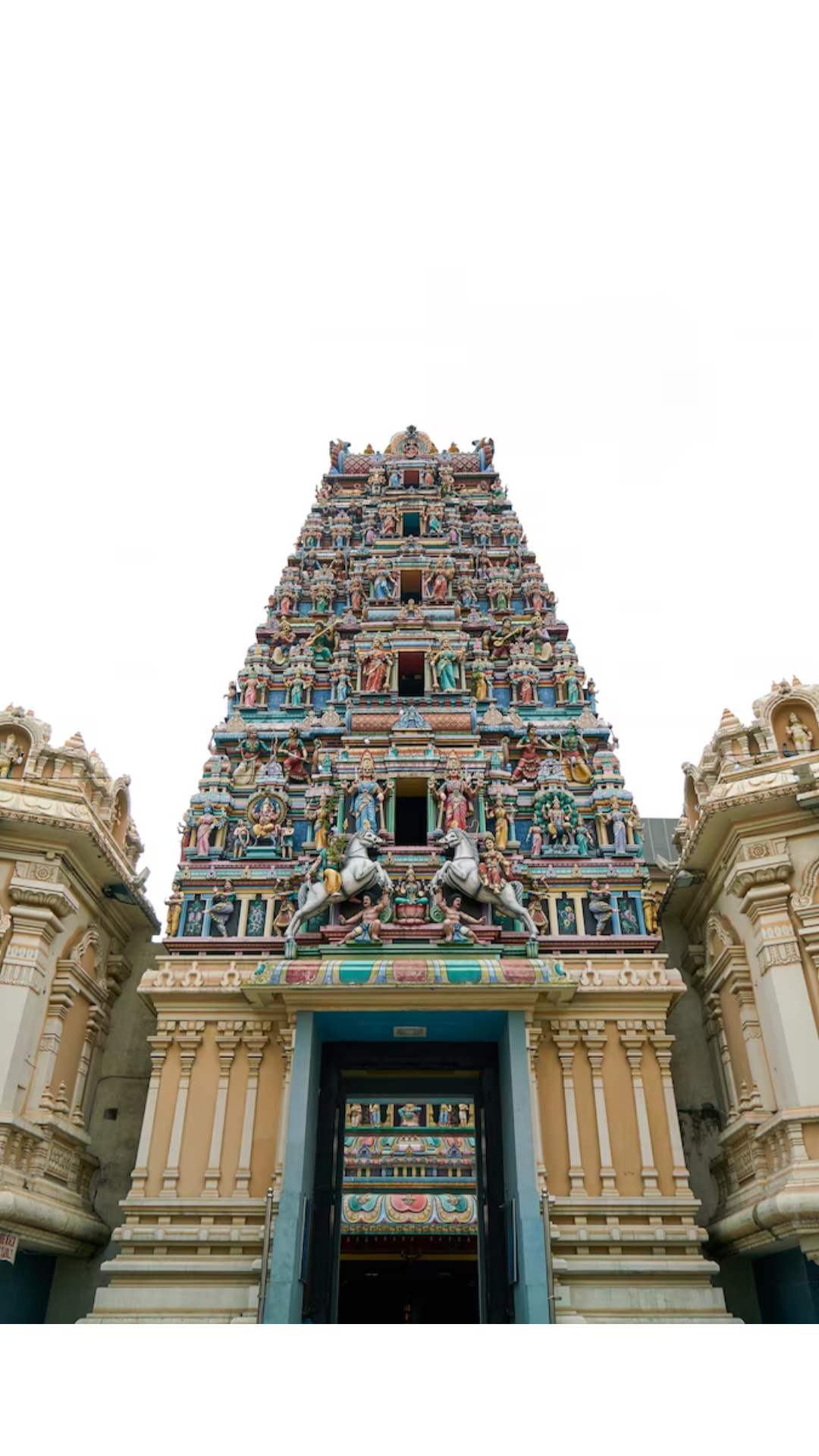 16 ஆம் நூற்றாண்டில் கட்டப்பட்ட ஸ்ரீ பத்மநாப சுவாமி கோவில்